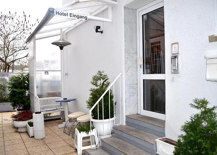 シュテルン 2* シュトゥットガルト